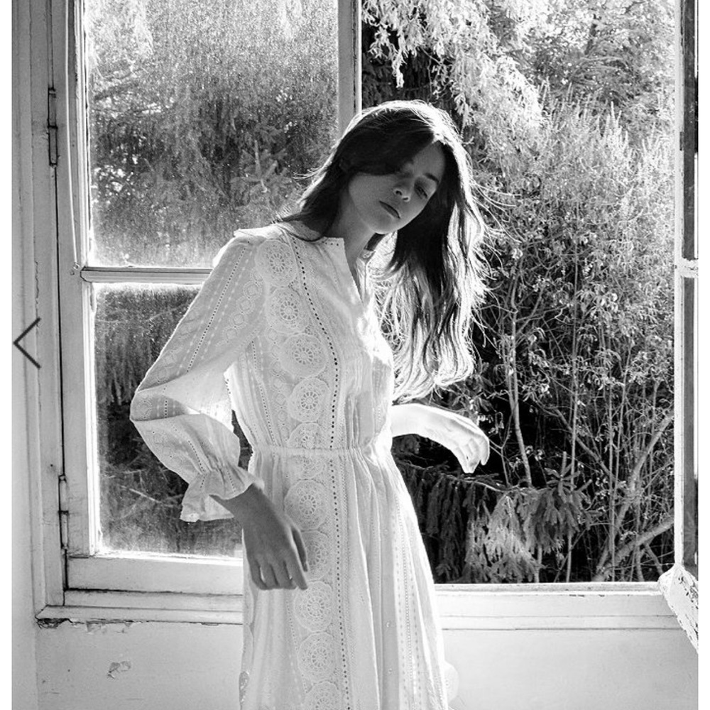 Maje Raviane Midi Dress With Eyelet Lace Size 36 (Size 4)